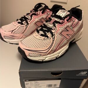 New Balance Women's Pink and Black Sneakers